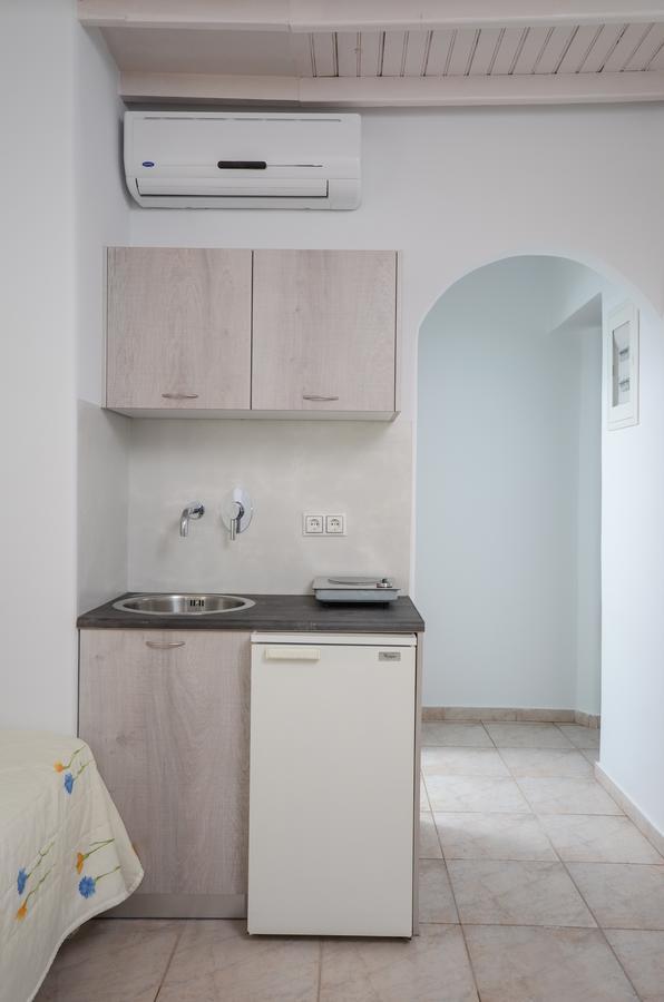 Pension Elena Agia Anna  Exterior photo
